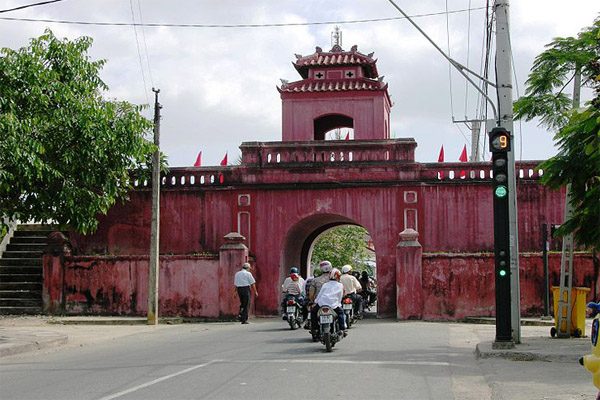 thc3a0nh-ce1bb95-dic3aan-khc3a1nh-ivivu-11 Thành cổ Diên Khánh ivivu 11