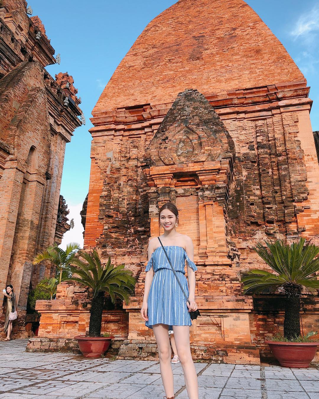 Kiến trúc độc đáo Tháp Bà Ponagar