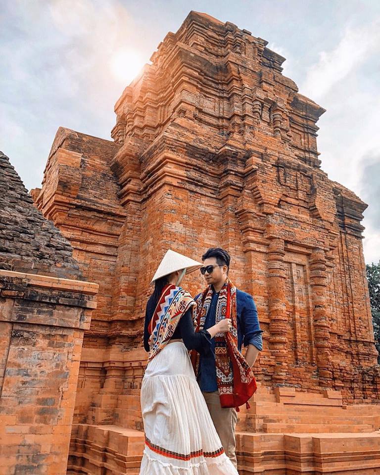 Toàn cảnh tháp Poshanư Phan Thiết