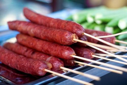 Tung lò mò - món ăn đặc trưng trong thế giới đồ ăn vặt Ninh Kiều
