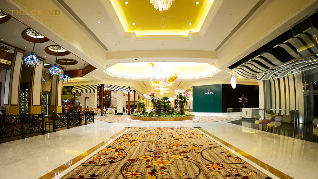 Nội thất bên trong The Grand Hồ Tràm Strip vô cùng sang trọng. Ảnh: iVIVU.com