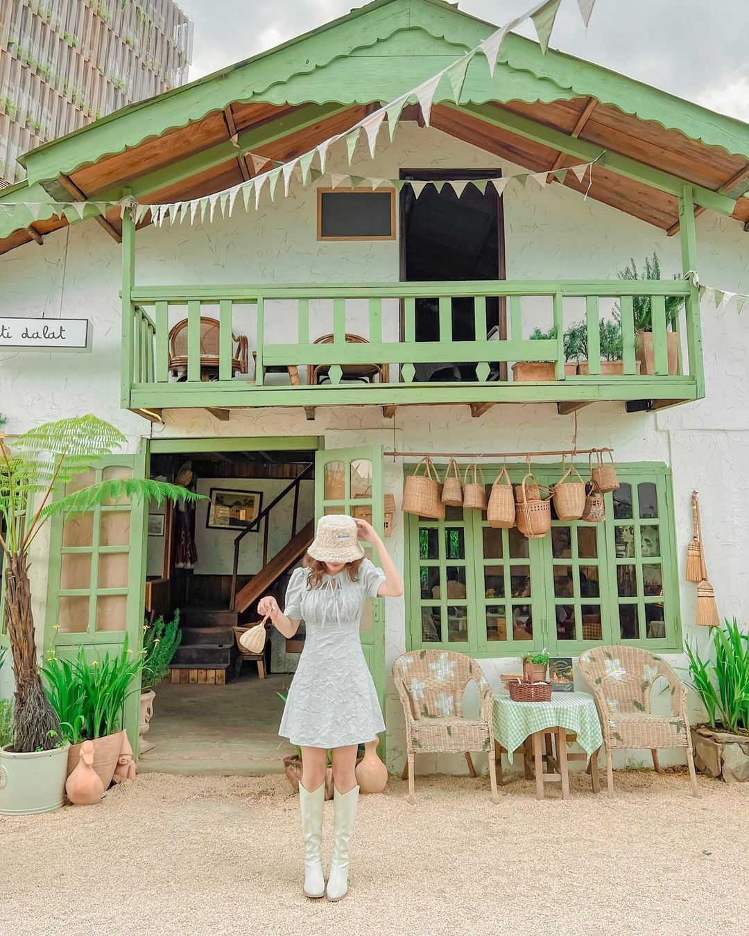 quan-ca-phe-hot-nhat-da-lat-ivivu-7