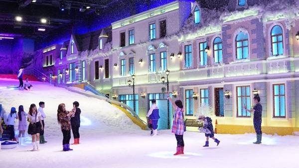 Thị trấn tuyết Sài Gòn Snowland
