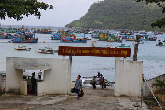 Quân và dân Thổ Chu bảo vệ chủ quyền biển đảo