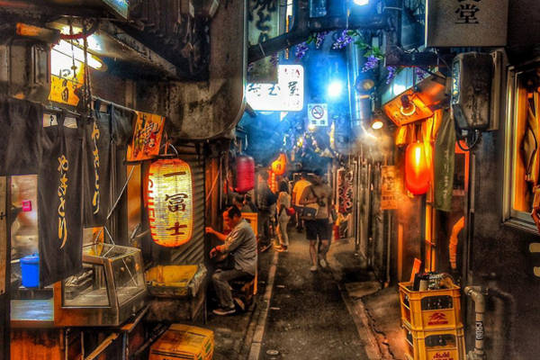 Omoide Yokocho Tokyo được mở ra ngay sau khi kết thúc thế chiến thứ hai