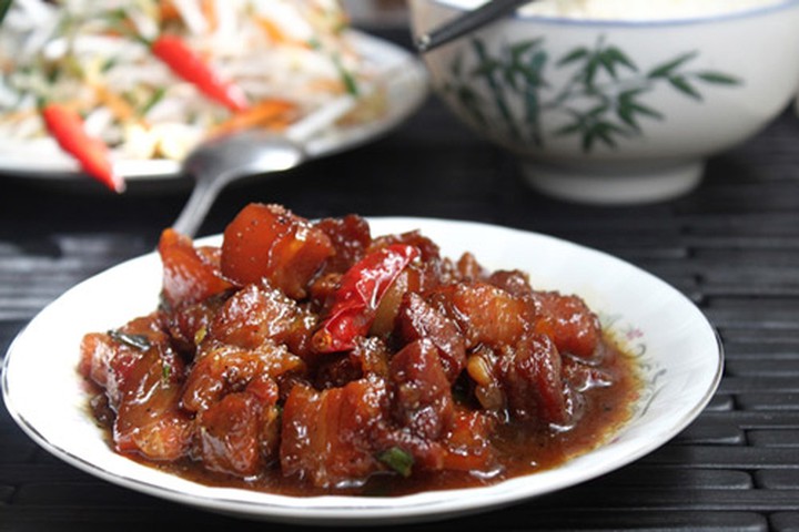 Món thịt xào mắm ruốc thơm ngon