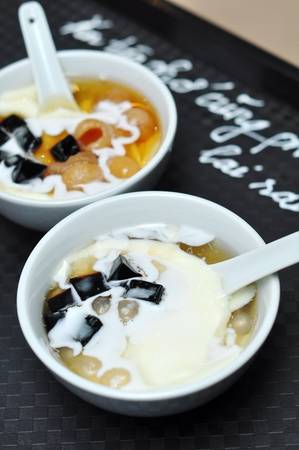 Tào phớ giải nhiệt Hà Nội với đủ kiểu biến tấu