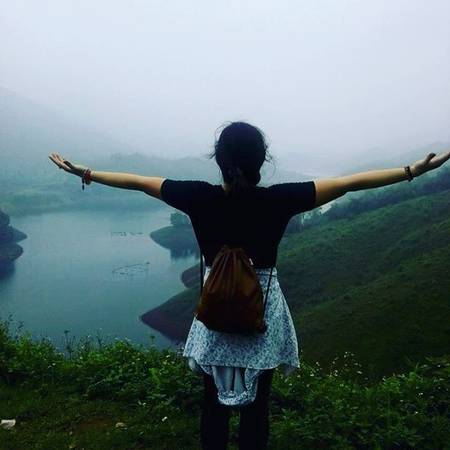 Hồ sông Đà Thung Nai điểm cắm trại lý tưởng
