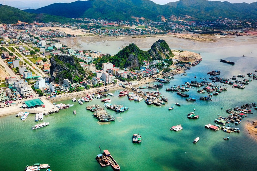 Di tích thương cảng Vân Đồn xưa kia
