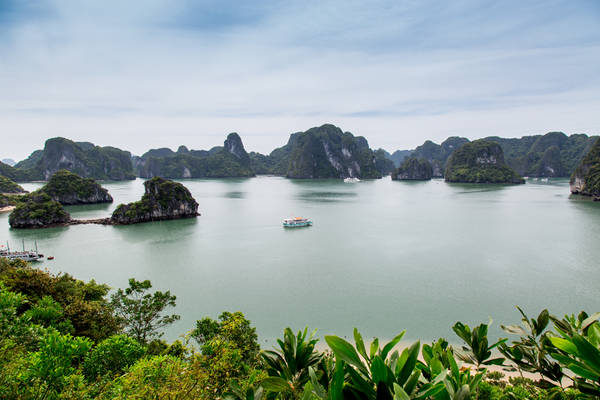 Vẻ đẹp của di sản thế giới Vịnh Hạ Long.