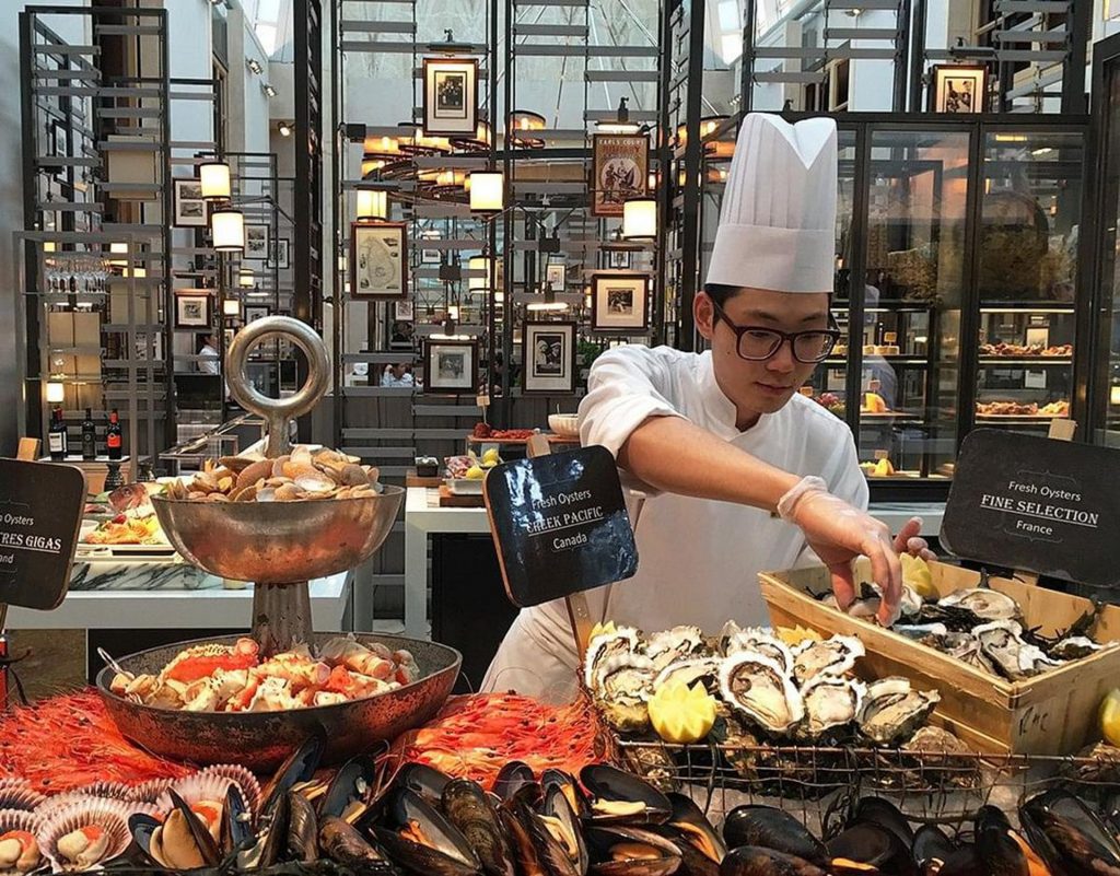Brunch sang trọng tại Colony Singapore