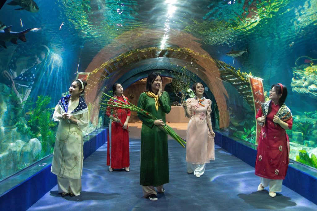 Thủy cung Lotte World Hà Nội đại dương