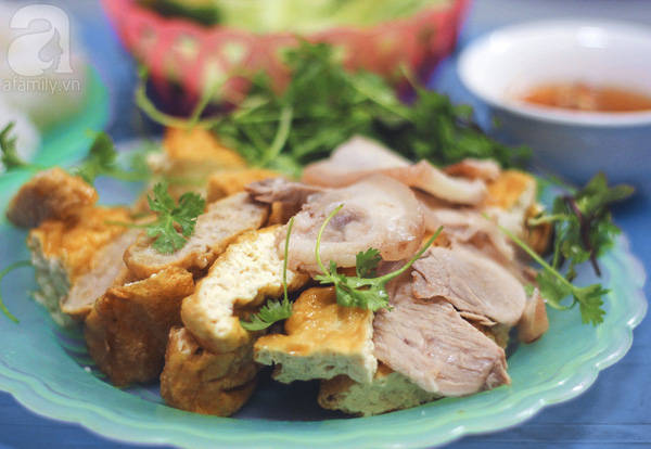 Bún đậu ngon Trường Chinh Không gian bún đậu Cây Bàng