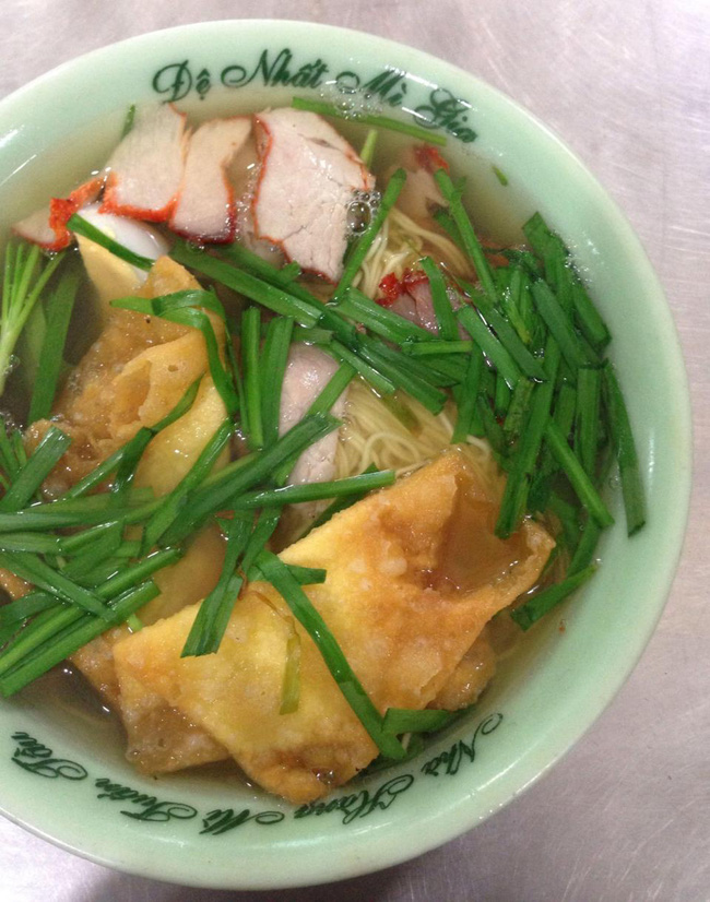 Mỳ vằn thắn ngon khu Đại La Mỳ vằn thắn Tuấn Tàu quán ăn Trường Chinh