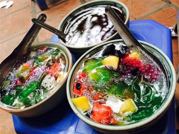 Chè Bobochacha tại quán ăn Ba Đình