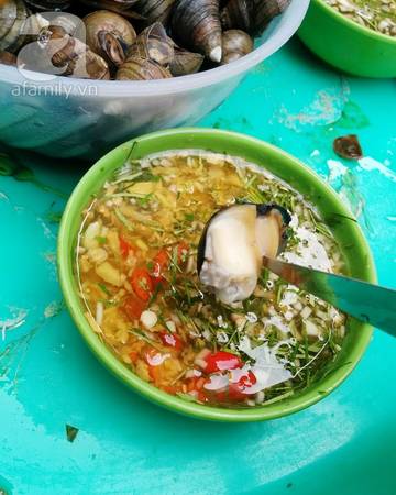 Ốc nhồi béo và sạch