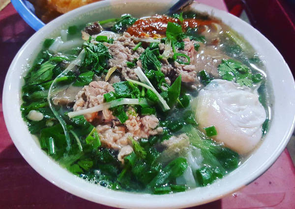 Tống Duy Tân – con phố ngắn ơi là ngắn nhưng có “hàng tá” quán ăn ngon và cafe đẹp ở Hà Nội