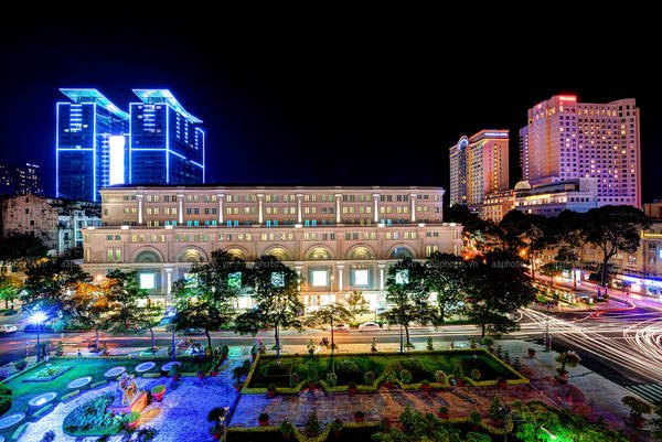 Vincom Center - Khu mua sắm Sài Gòn