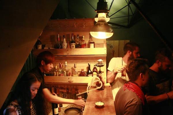 Không gian chung thân thiện tại Beepub Hostel Đà Lạt