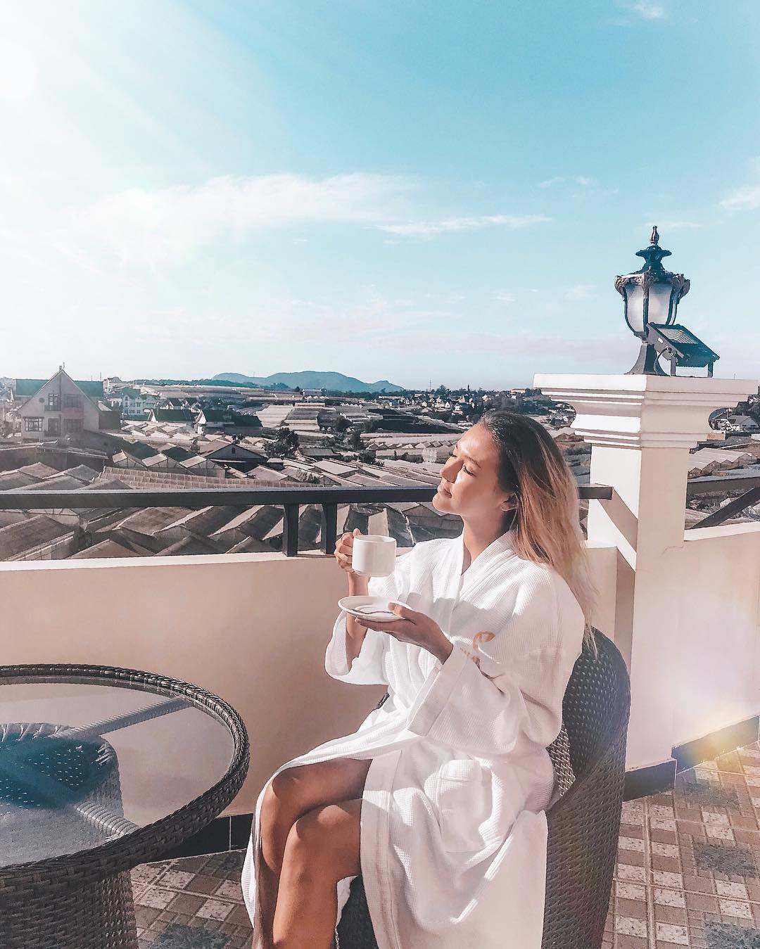 Khách sạn Đà Lạt sang trọng LADALAT view hồ