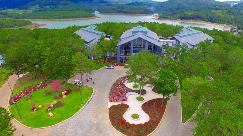 top-5-khu-nghi-duong-giua-rung-cuc-chat-tai-da-lat-ivivu-01 top-5-khu-nghi-duong-giua-rung-cuc-chat-tai-Da-Lat-ivivu-01