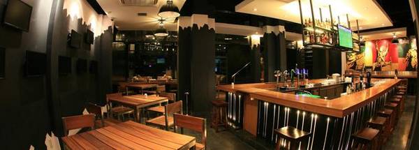 Beer club Sài Gòn - Vuvuzela