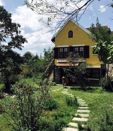 Biệt thự Ana Mandara Villas Đà Lạt giữa rừng thông