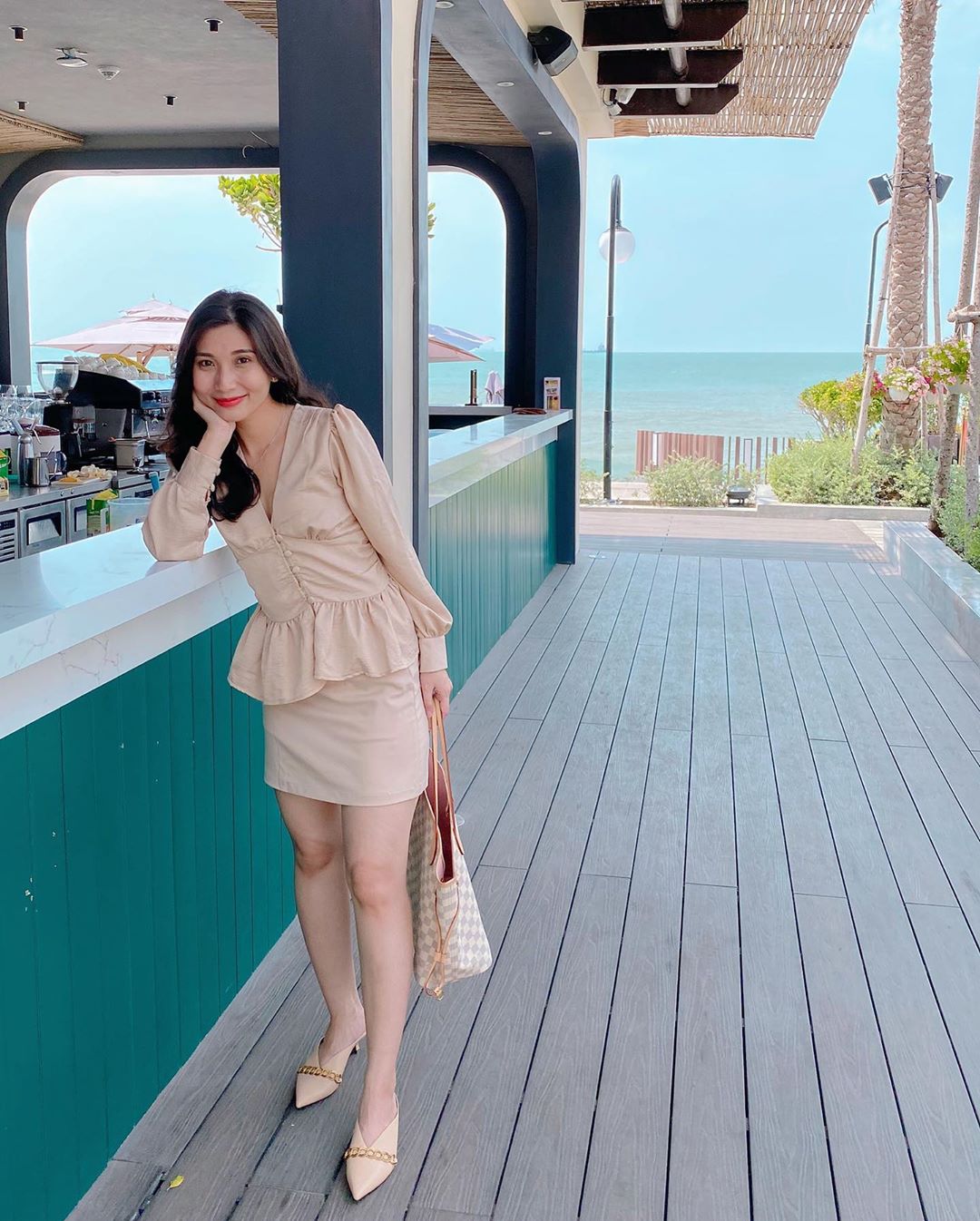 Góc check-in tại quán cafe Vũng Tàu view biển Marina Club