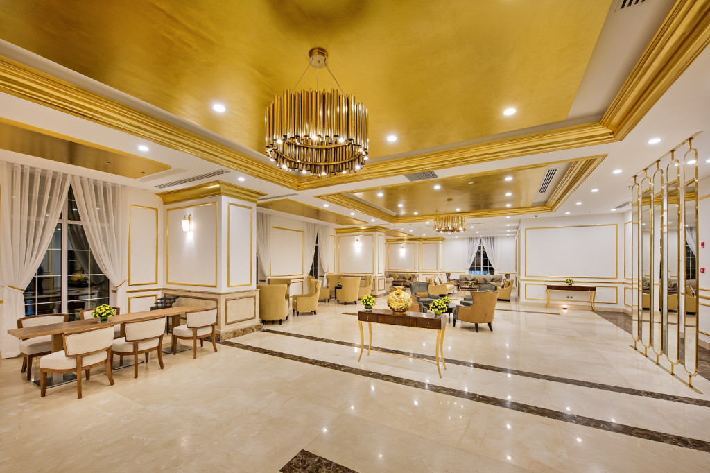 Phòng dát vàng tại khách sạn Đà Nẵng Danang Golden Bay