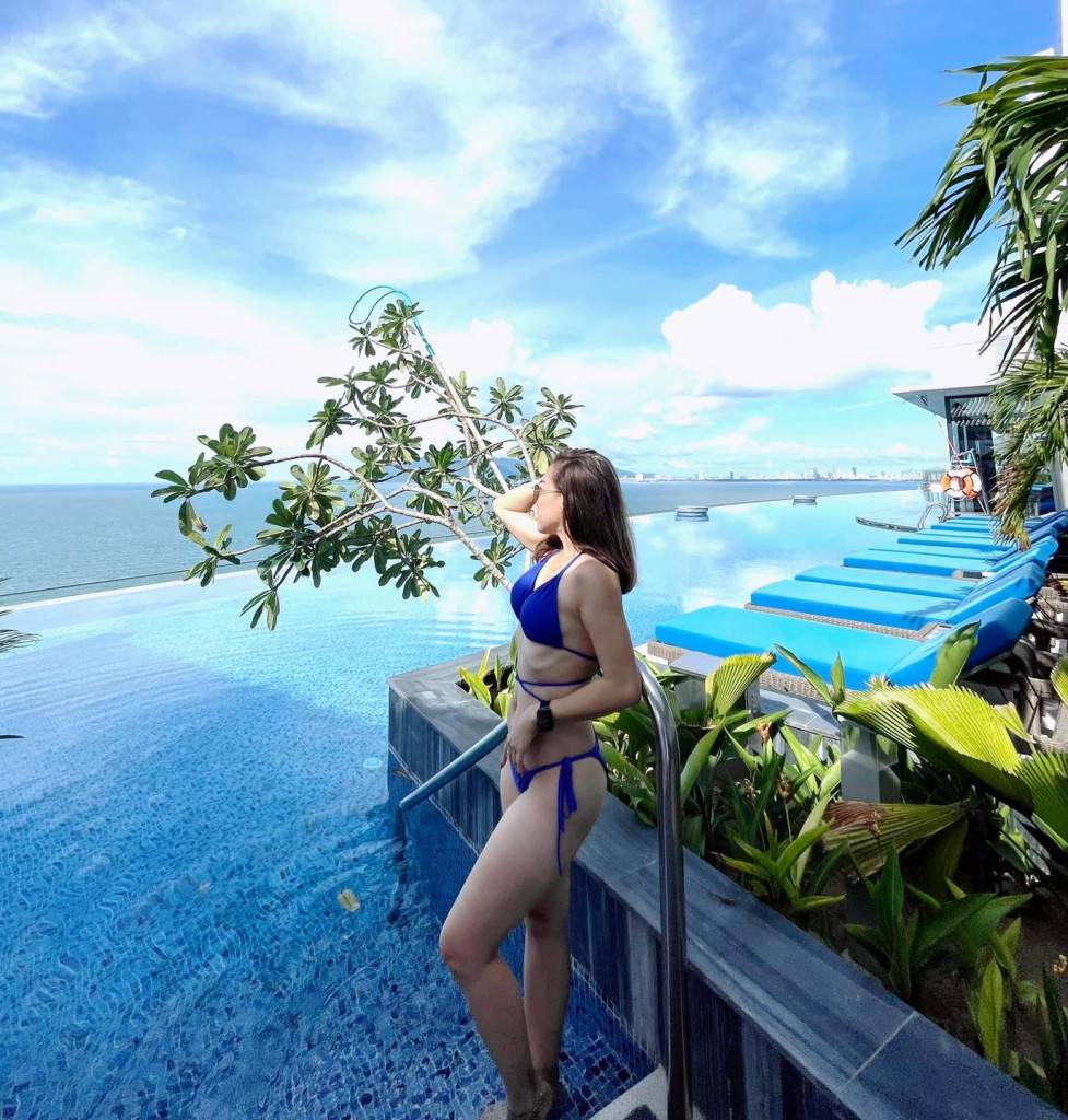 Hồ bơi vô cực trên cao. Ảnh: Fb Mikazuki Japanese Resorts & Spa