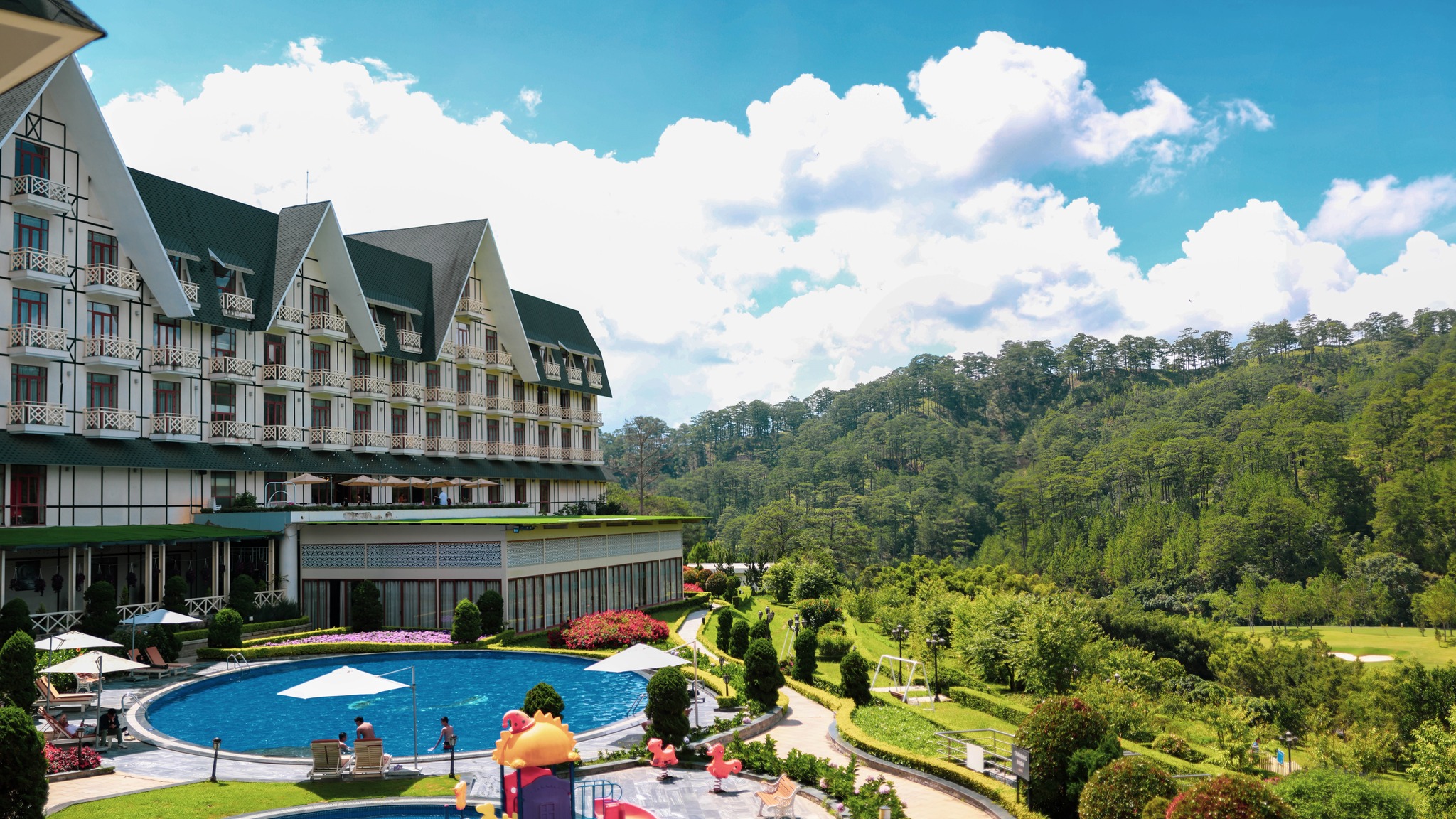 Swiss-Belresort Tuyền Lâm resort Đà Lạt Việt kiều