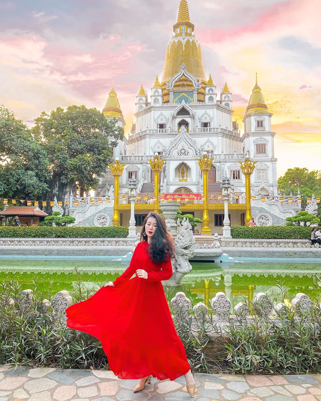 Bảo tháp chùa Bửu Long - ngôi chùa Sài Gòn kiến trúc Thái Lan
