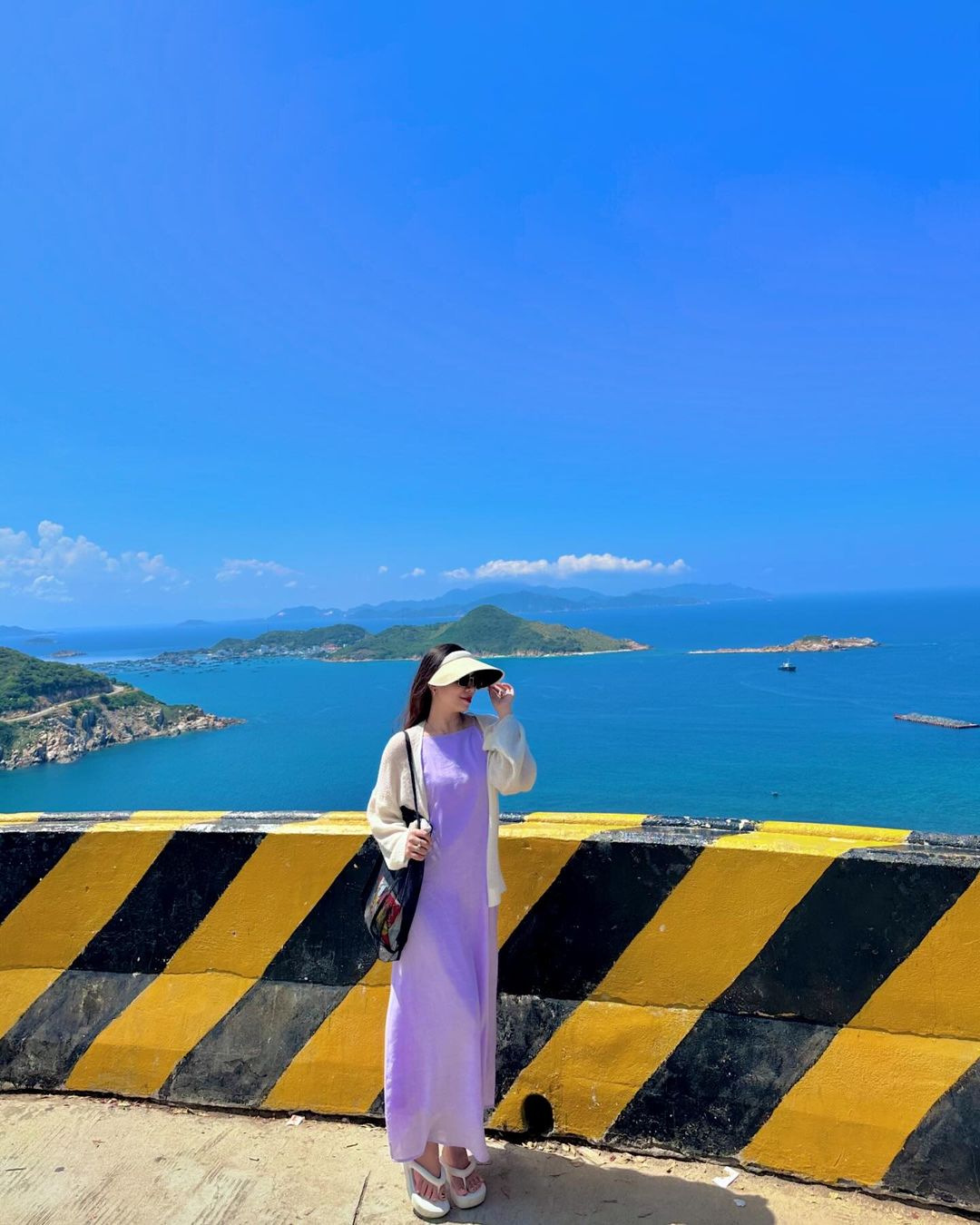 Cung đường đèo Vĩnh Hy trong tour Bình Hưng lễ 30/4