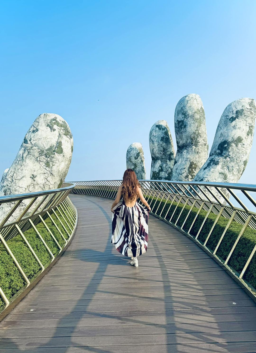 Cầu Vàng Đà Nẵng tại Bà Nà Hills