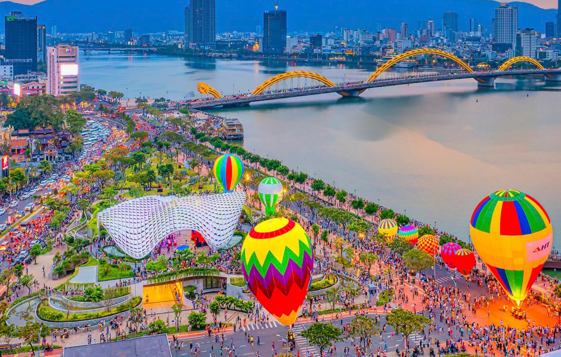 Tour Đà Nẵng 3N2Đ: Khám phá vẻ đẹp của “thành phố đáng sống nhất” Việt Nam
