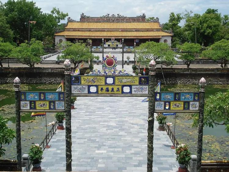 Cảnh quan Huế trong tour Đà Nẵng 4N3Đ