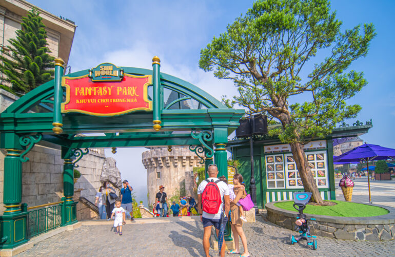 Khu vui chơi Fantasy Park tour Đà Nẵng