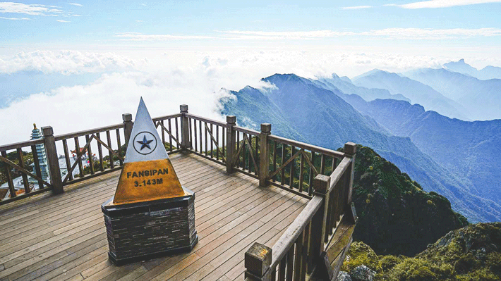 Đỉnh Fansipan tour Miền Bắc
