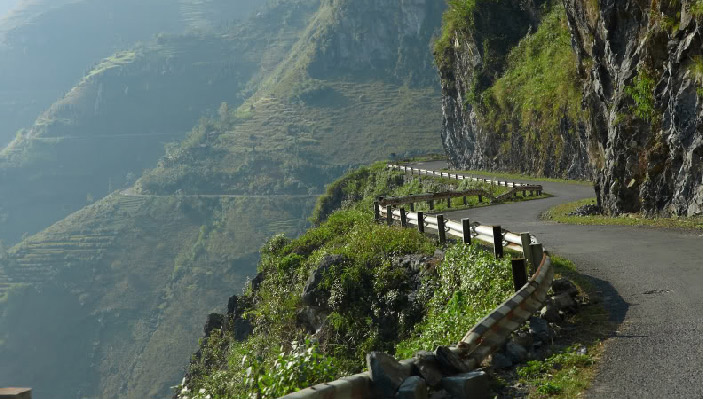 Đèo Mã Pì Lèng Hà Giang tour Miền Bắc 5N4Đ