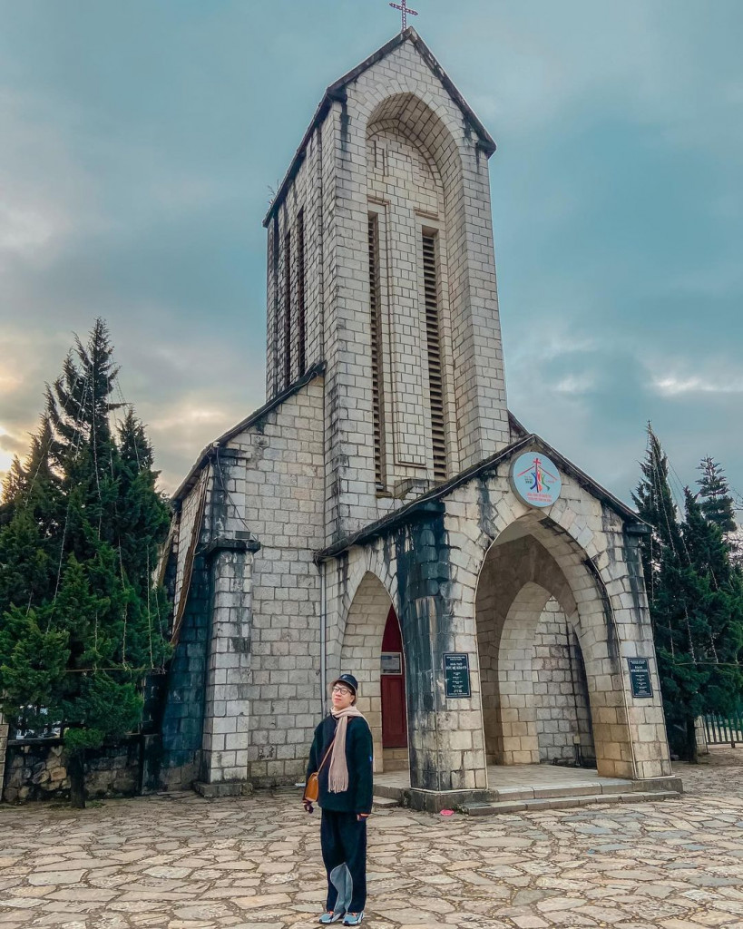 Nhà thờ đá Sapa tour miền Bắc 5N4Đ