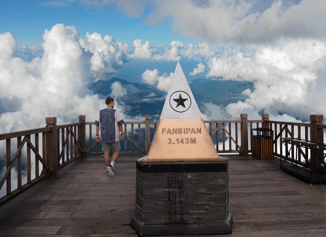 Đỉnh Fansipan trong tour Miền Bắc 3N2Đ