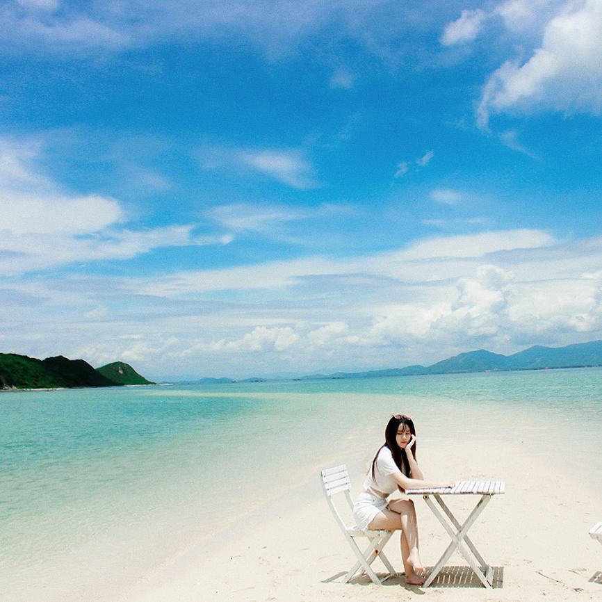 Khám phá đảo Điệp Sơn hoang sơ trong tour Nha Trang 1 ngày