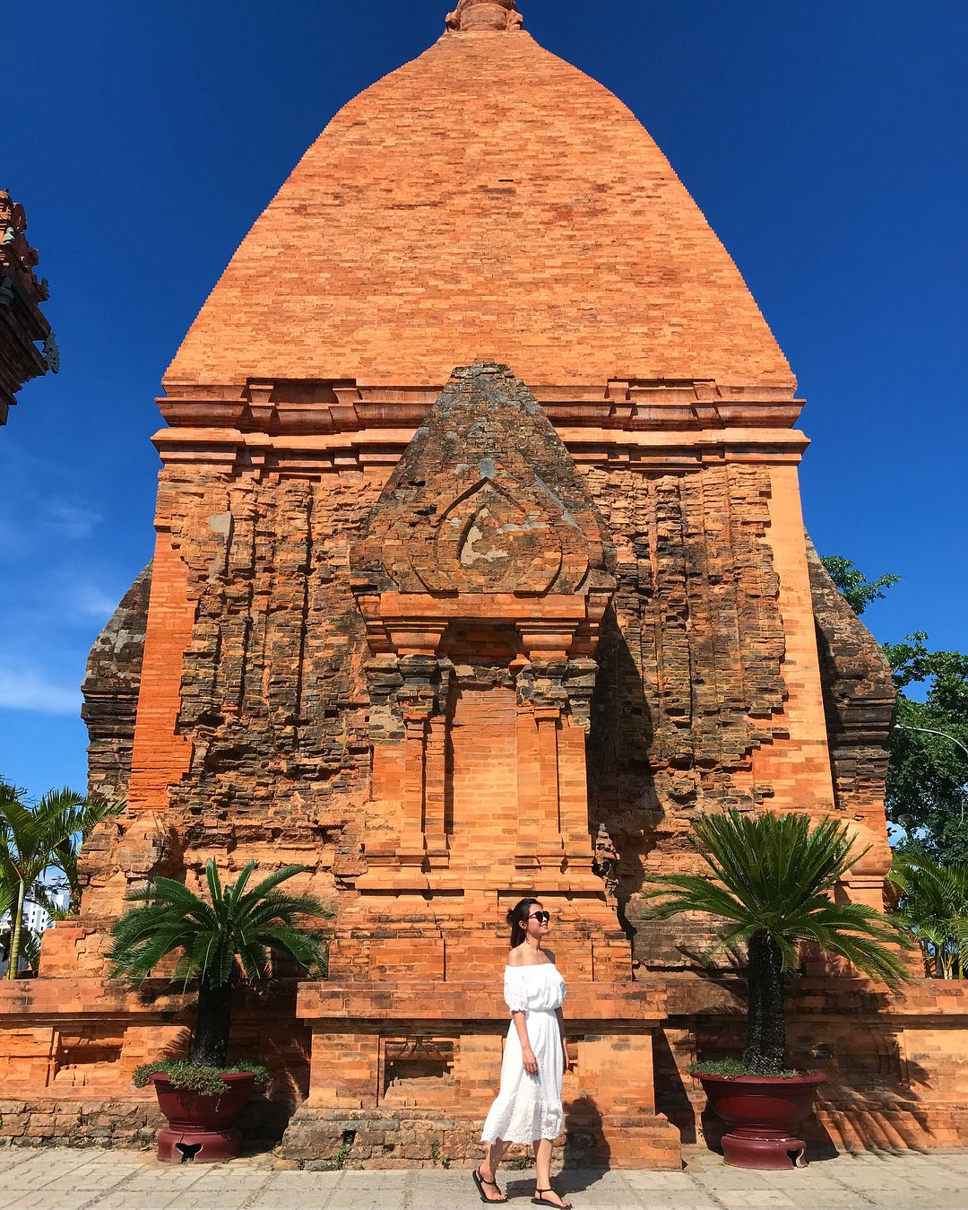 Di tích cổ kính Tháp Bà Ponagar tại Nha Trang