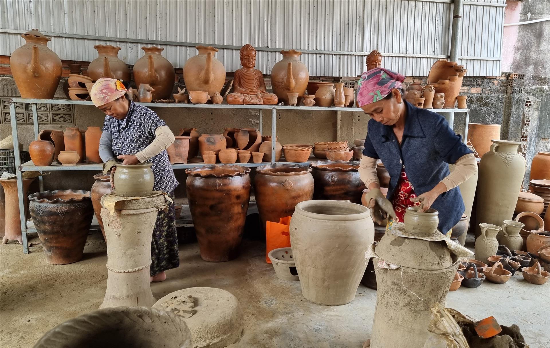 Làng gốm Bàu Trúc Ninh Thuận