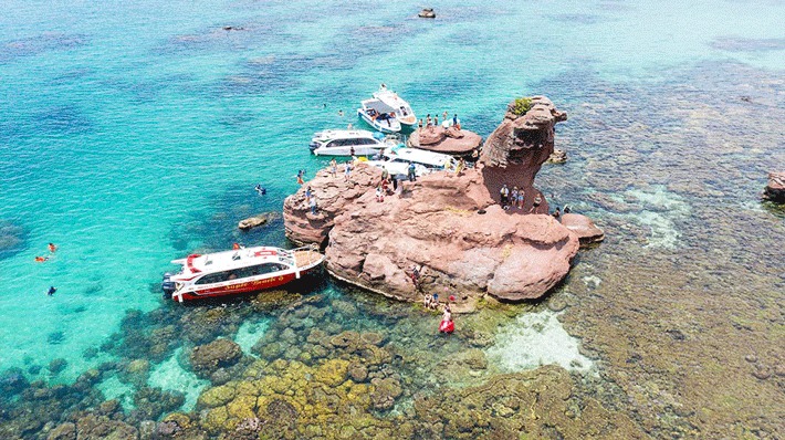 Tour Phú Quốc 3N2Đ: Trải nghiệm cao cấp cùng cano 3 đảo – Free Day chỉ 2.250.000 đồng/khách