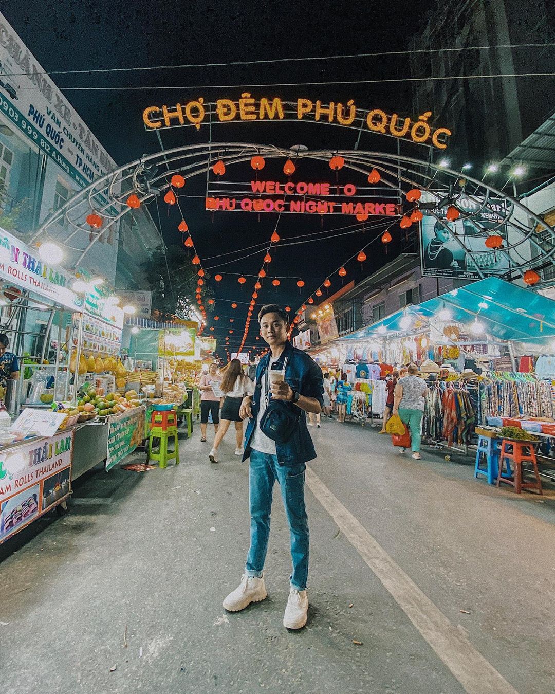 Chợ đêm Phú Quốc điểm đến ẩm thực tour Phú Quốc 3N2Đ