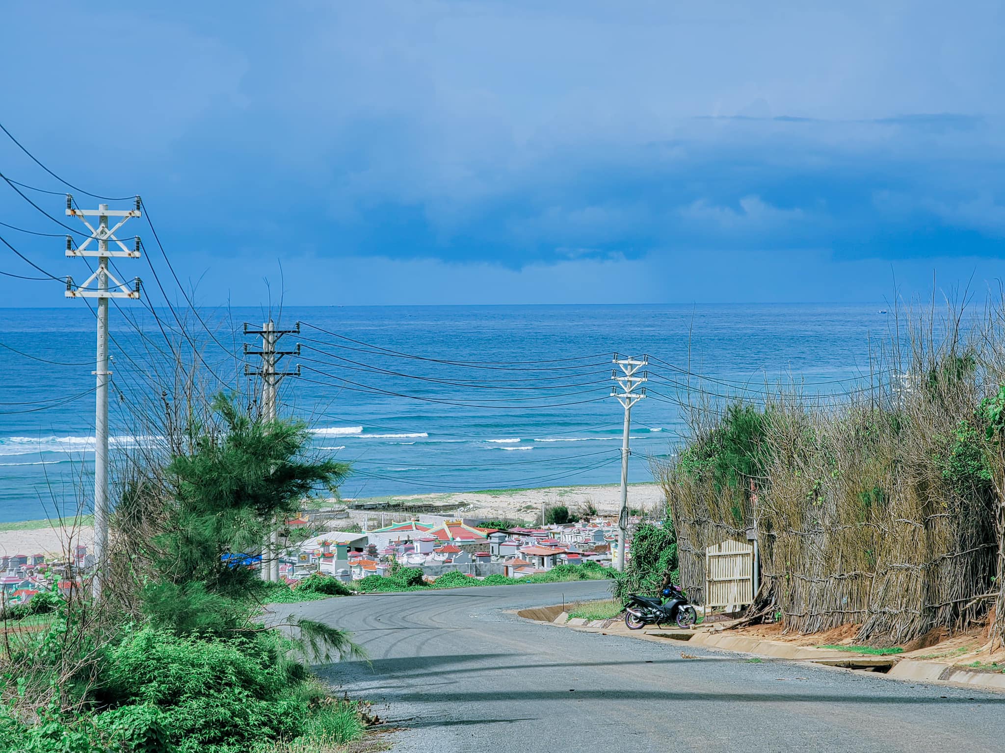 tour Phú Quý con đường ven biển