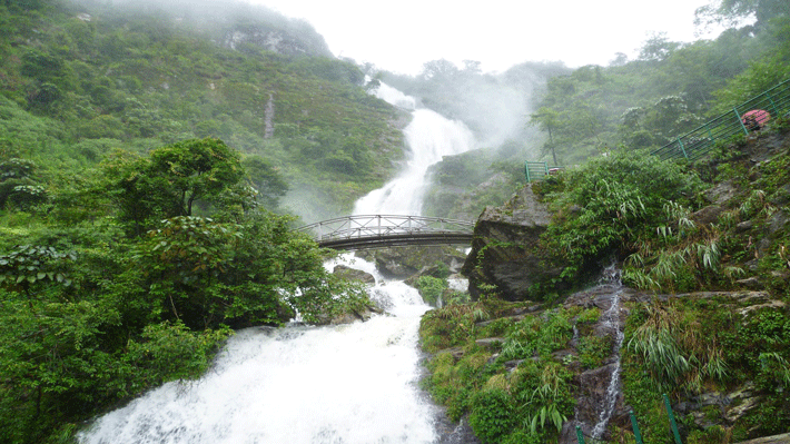 Thác Bạc trong tour Tây Bắc 4N3Đ Thác Bạc SaPa tour Tây Bắc 4N3Đ