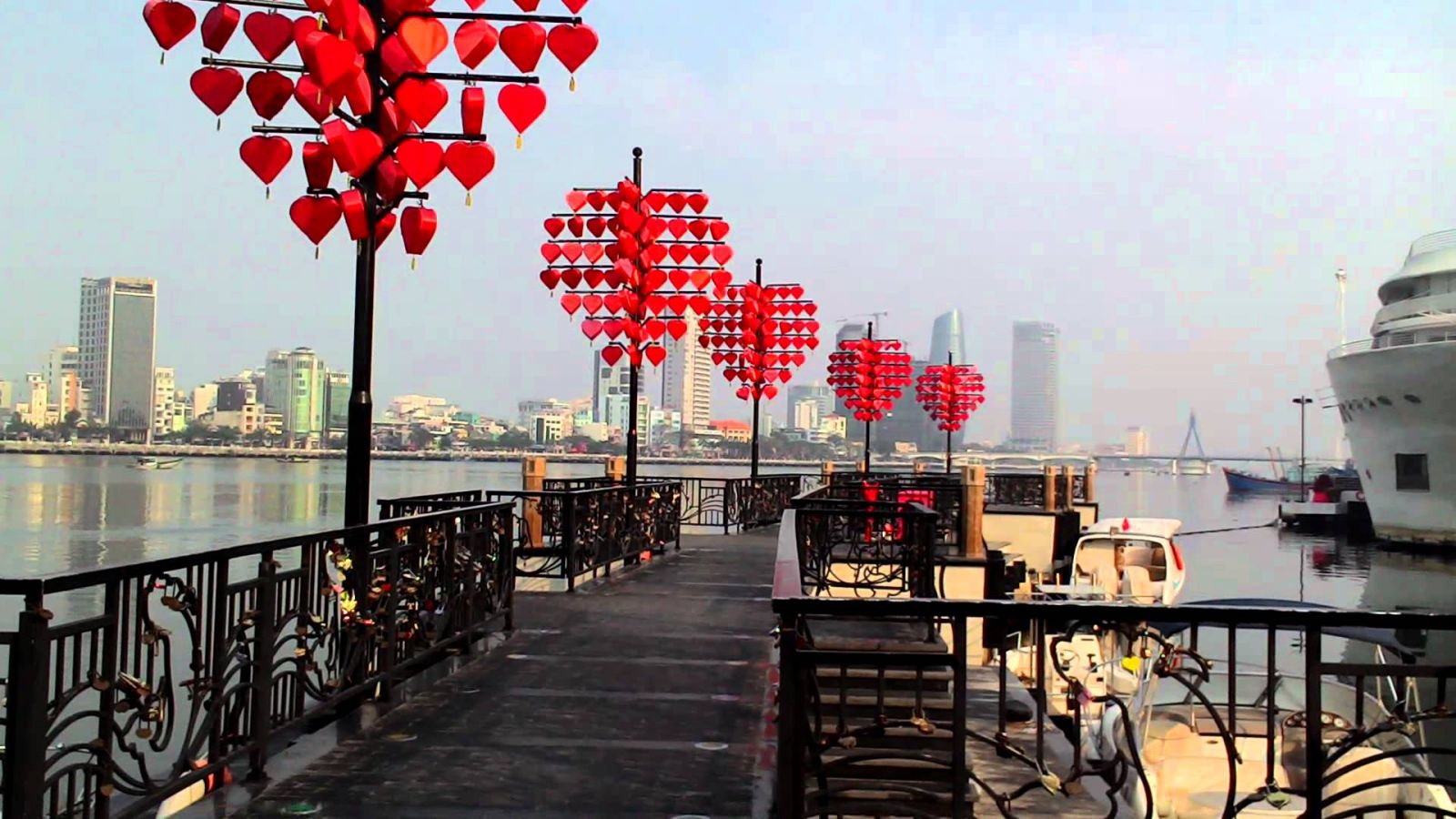 tour-tet-mien-trung-ivivu1