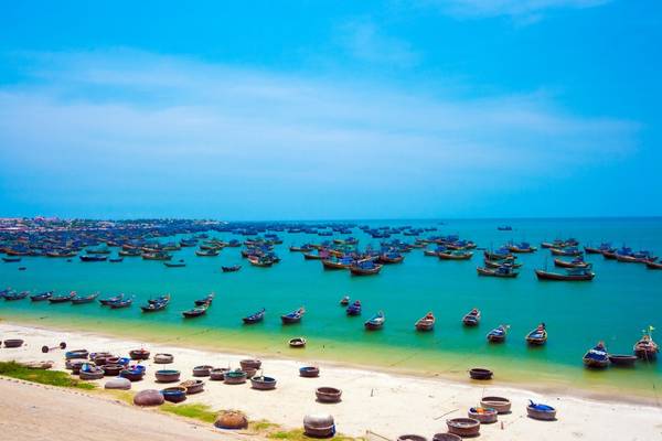 Tour Tết Phan Thiết: Trải nghiệm những điều tuyệt vời ở Mũi Né – Hòn Rơm